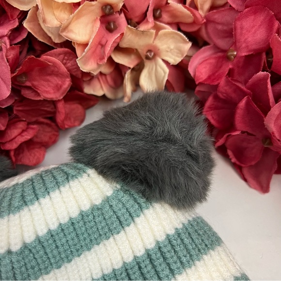 Infant Baby Mint Green Striped Winter Hat & Ring Scarf Set - Picture 7 of 15